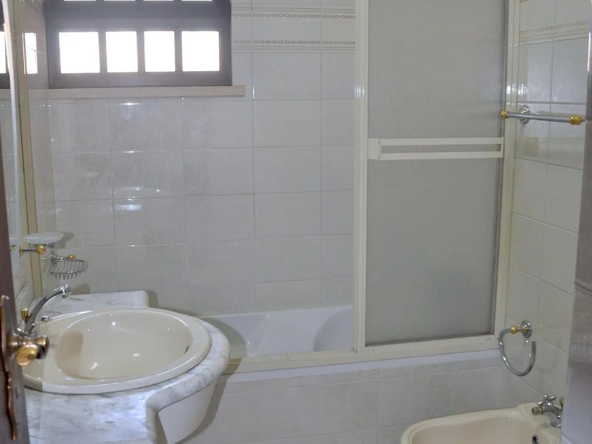 Holiday home Spacious Four Bedroom Villa Located With Private Pool Vilamoura