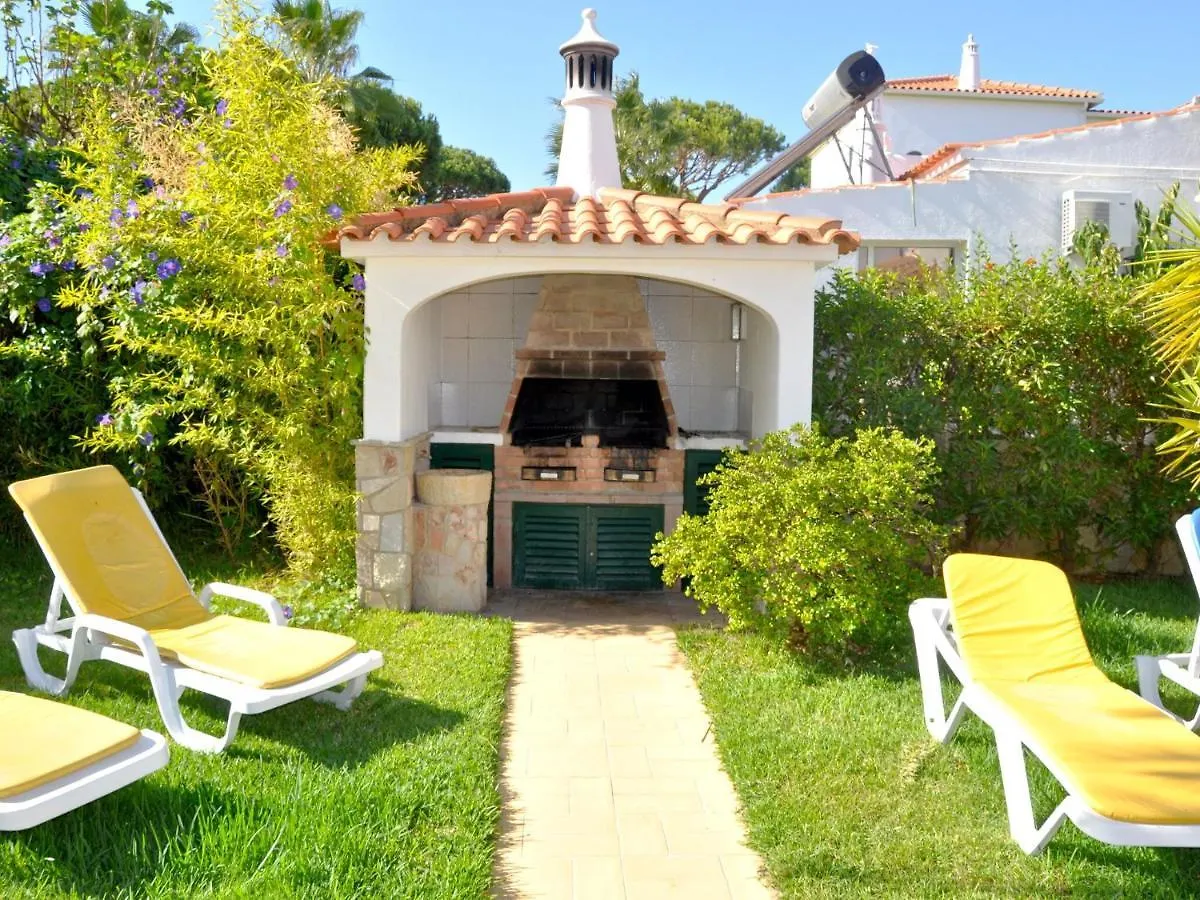 Spacious Four Bedroom Villa Located With Private Pool Vilamoura Holiday home