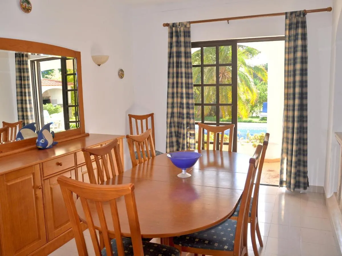 Spacious Four Bedroom Villa Located With Private Pool Vilamoura Holiday home