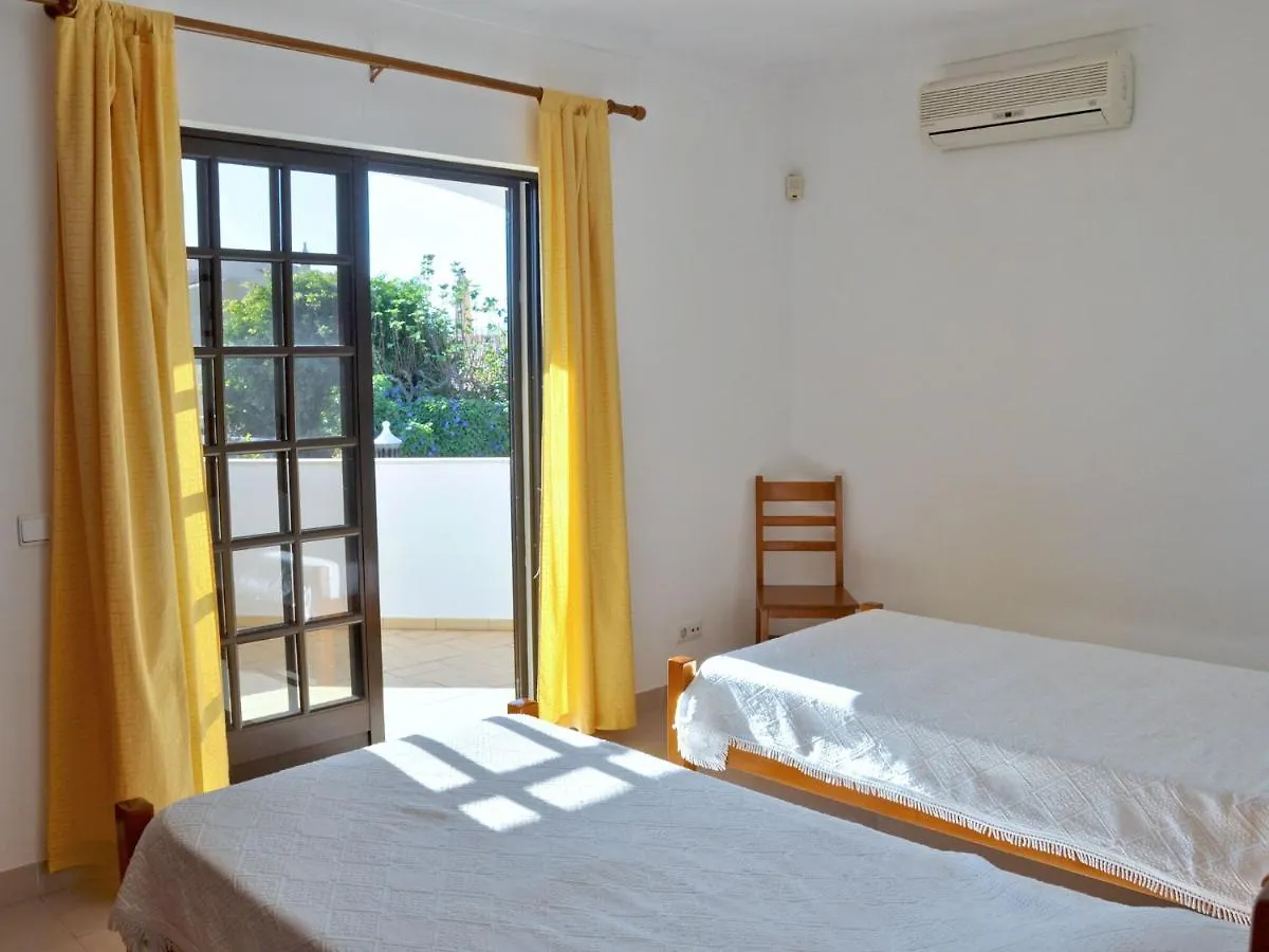 Spacious Four Bedroom Villa Located With Private Pool Vilamoura 0*,  Portugal