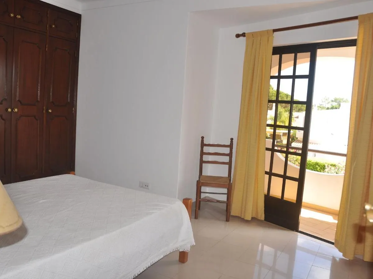 Spacious Four Bedroom Villa Located With Private Pool Vilamoura Holiday home
