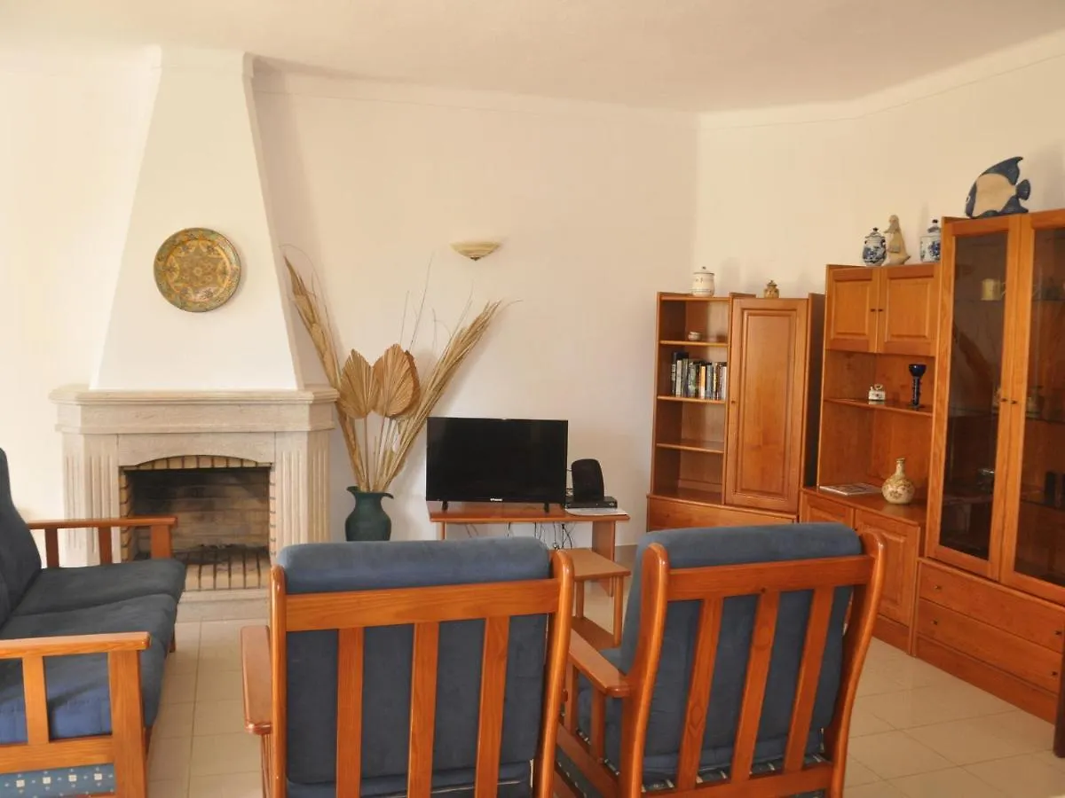 Spacious Four Bedroom Villa Located With Private Pool Vilamoura Holiday home